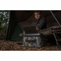 Avid Carp Stormshield Pro Tech Pack XL -Accessoires Soldes Boutique A043007320Stormshield20Pro20Tech20Pack ls 05 550x550w